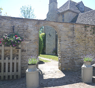 Manor Farm B&B - Kelmscott